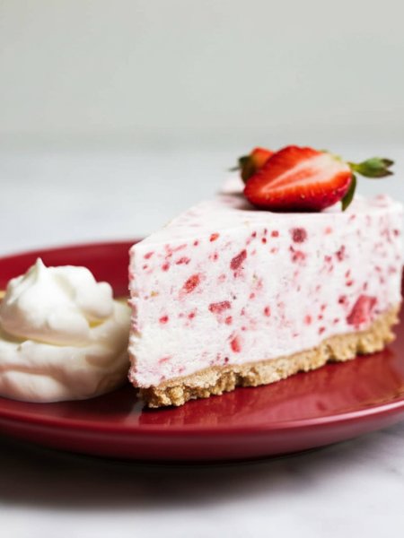 how to make strawberry ice pie