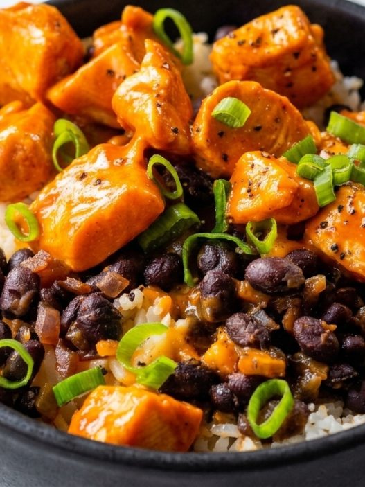 one pan chicken buffalo rice bowl