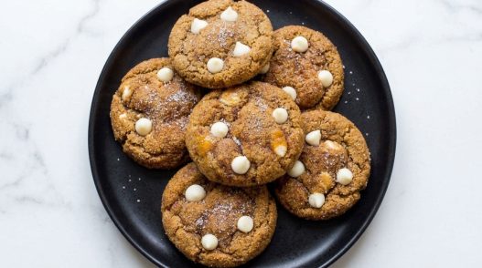 white chocolate chip snickerdoodle cookies