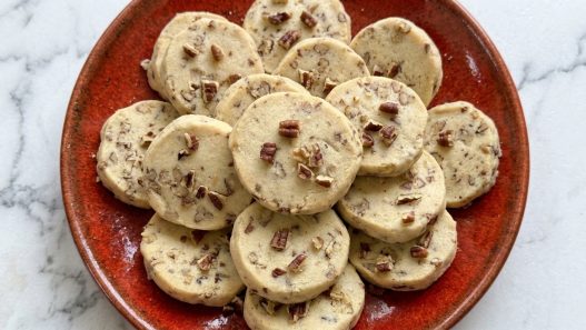 Pecan Shortbread Sandies recipe