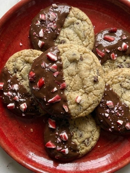 half dipped peppermint chocolate chip cookies